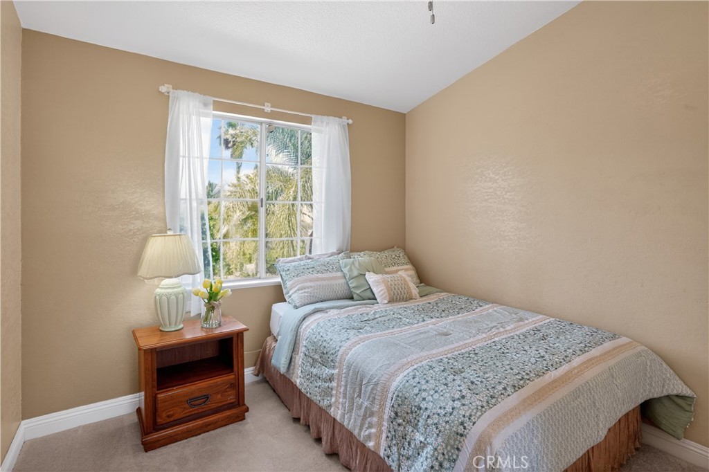 2081 Country Hills Lane Riverside, CA 92503 - Photo 16 of 25