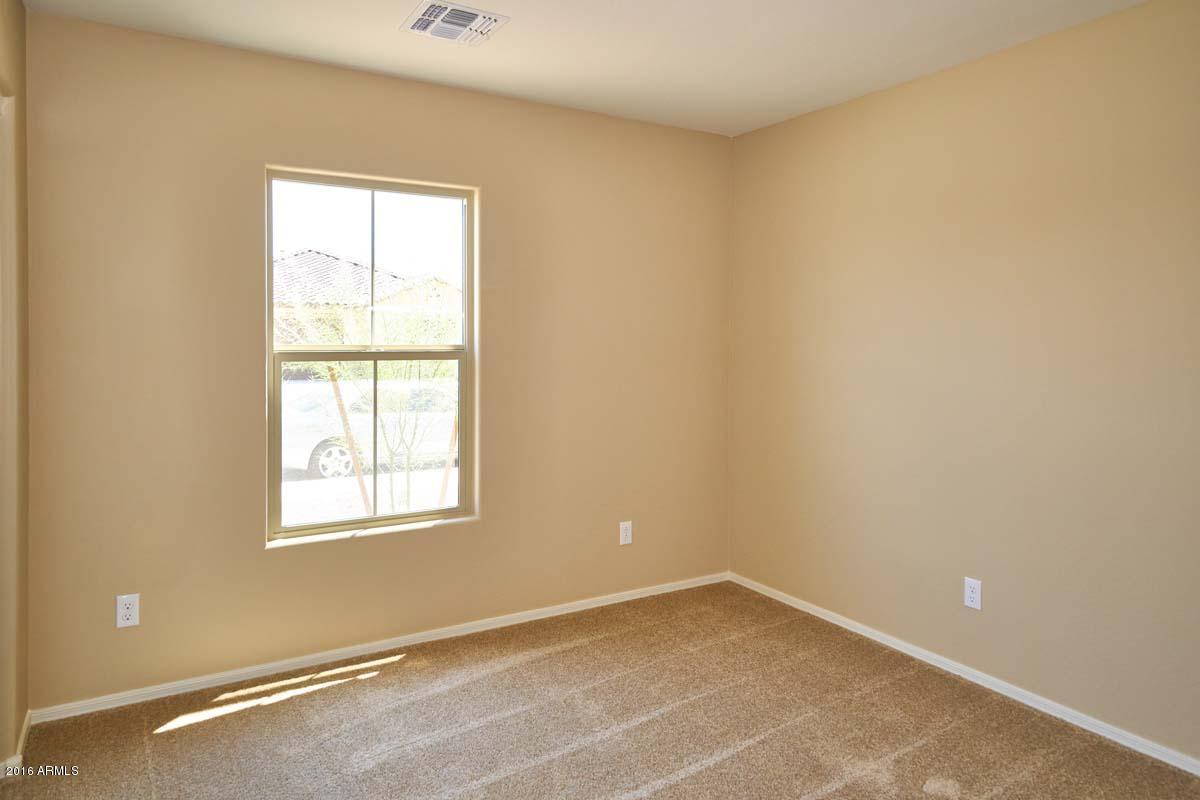 7572 West Darrel Road Laveen, AZ 85339 - Photo 16 of 36 2nd Bedroom