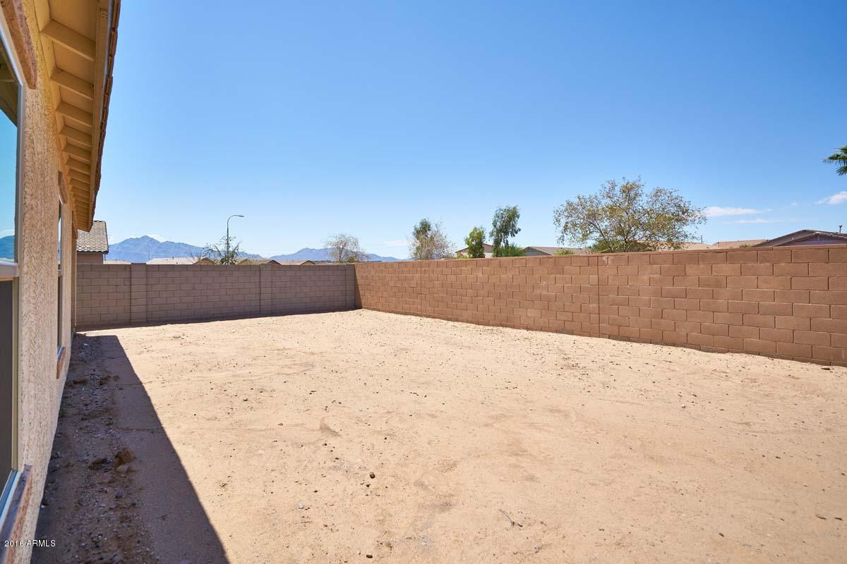 7572 West Darrel Road Laveen, AZ 85339 - Photo 7 of 36 Backyard2