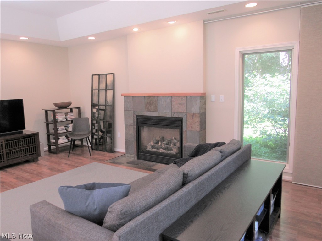 573 Solon Road Bentleyville, OH 44022 - Photo 13 of 35