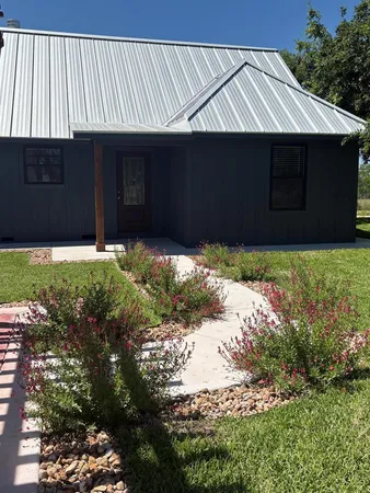 $360,000 | 207 4th Street, Harper, TX 78631