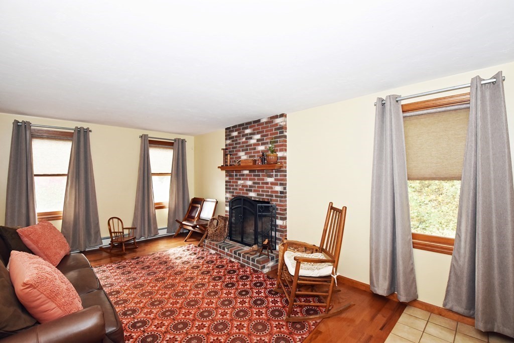 37 Dominion Road Worcester, MA 01605 - Photo 2 of 30 Gallery Image 2