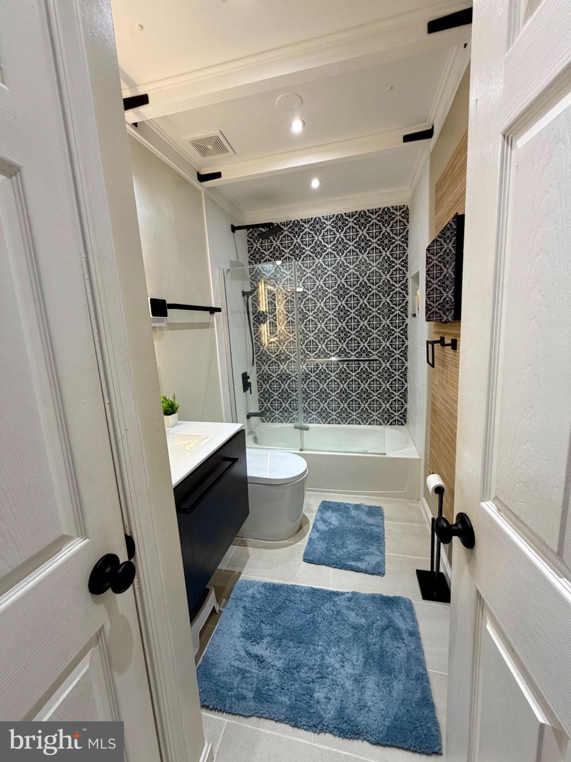 2502 Short Putt Court Crofton, MD 21114 - Photo 19 of 35 Modern bathroom with stylish tiles.