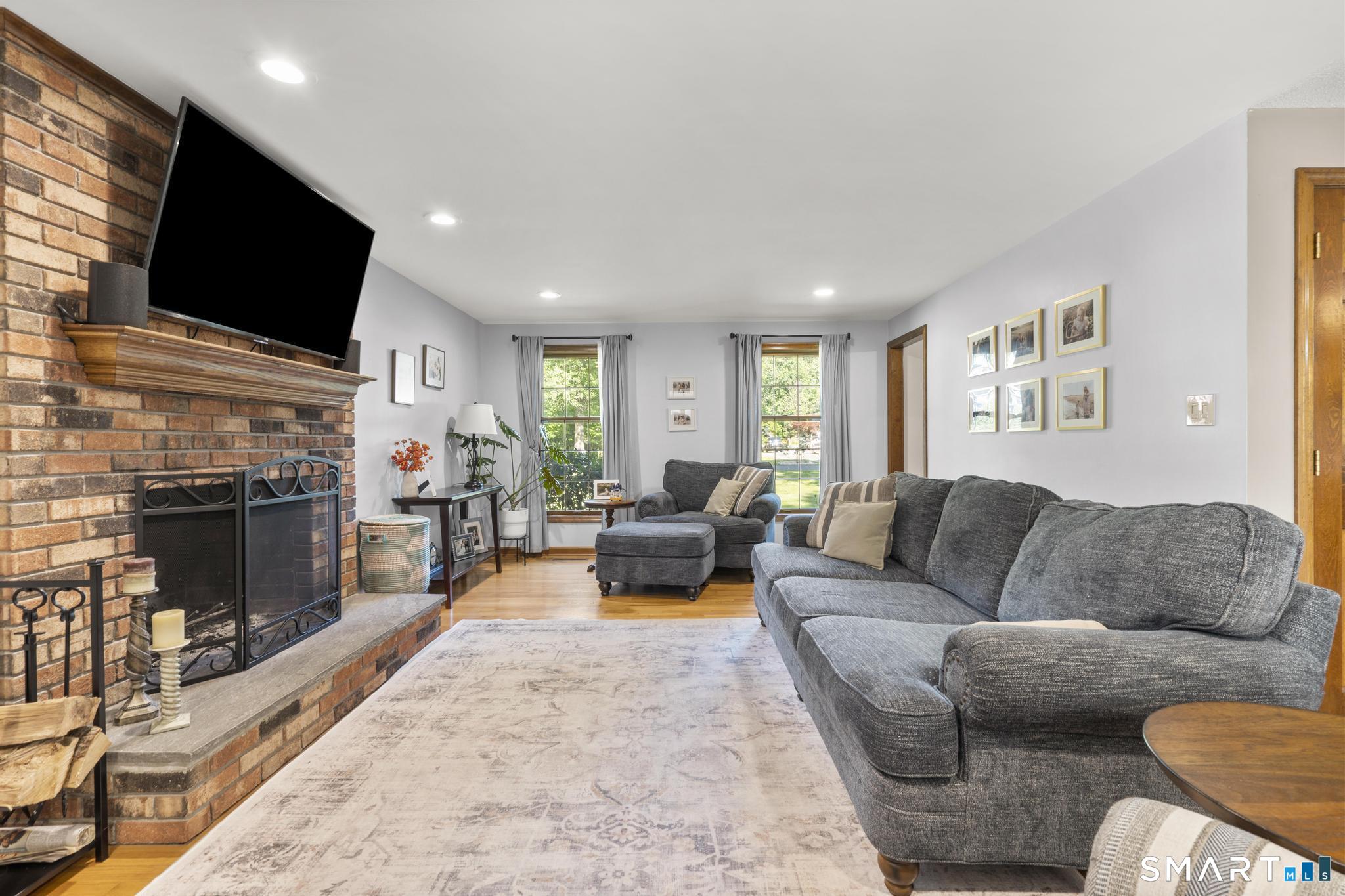 101 Wedgewood Road Southington, CT 06489 - Photo 13 of 40