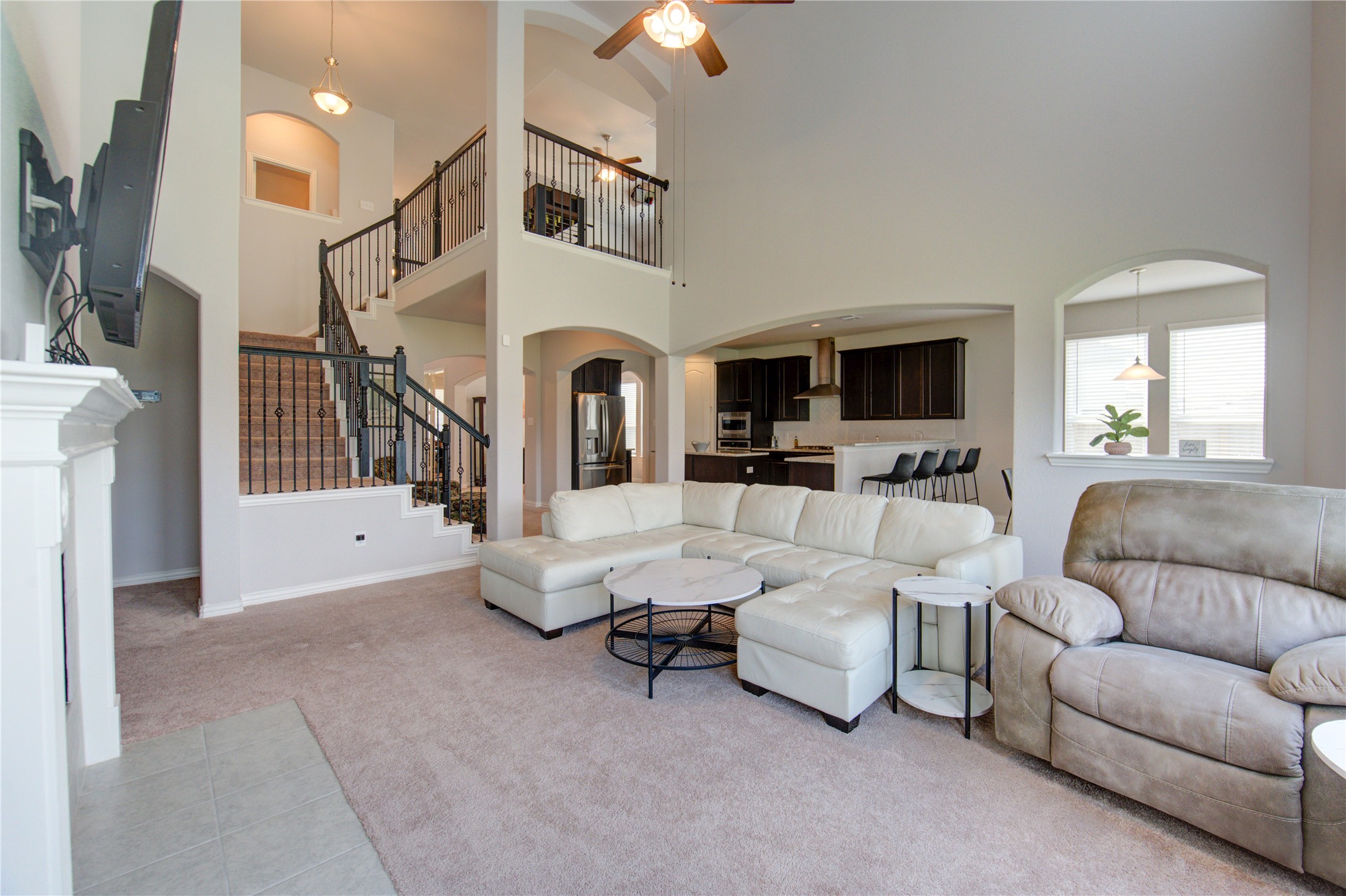 13838 Sturcombe Gln Trail Rosharon, TX 77583 - Photo 4 of 44