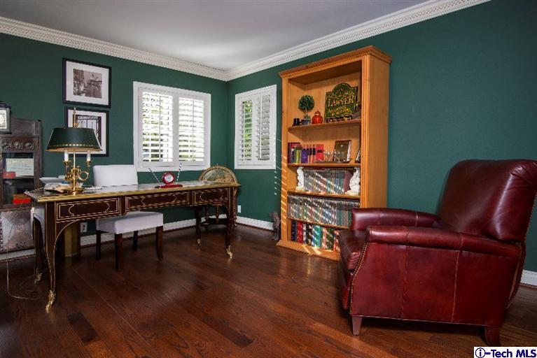 932 West Kenneth Road Glendale, CA 91202 - Photo 16 of 83 Additional Photo
