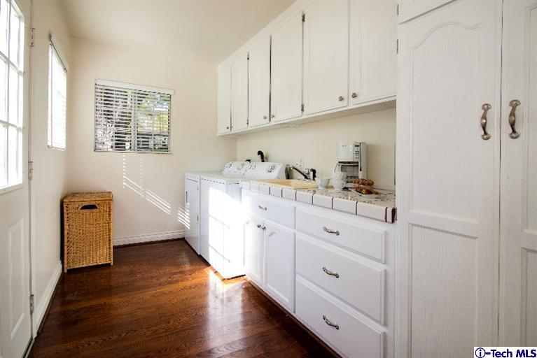 932 West Kenneth Road Glendale, CA 91202 - Photo 42 of 83 Additional Photo
