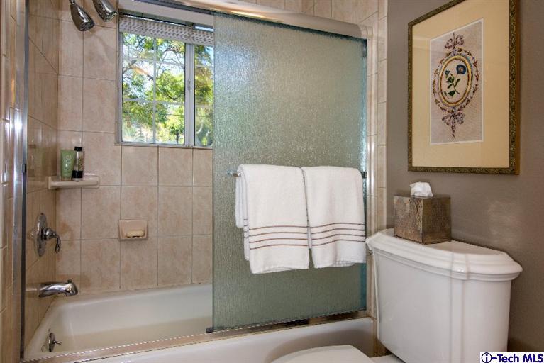 932 West Kenneth Road Glendale, CA 91202 - Photo 55 of 83 Additional Photo