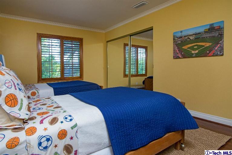932 West Kenneth Road Glendale, CA 91202 - Photo 73 of 83 Additional Photo