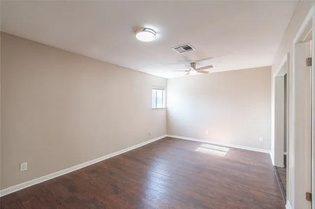 $1,500 | 11311 Harwin Dr. Drive, Unit 4, Houston, TX 77072