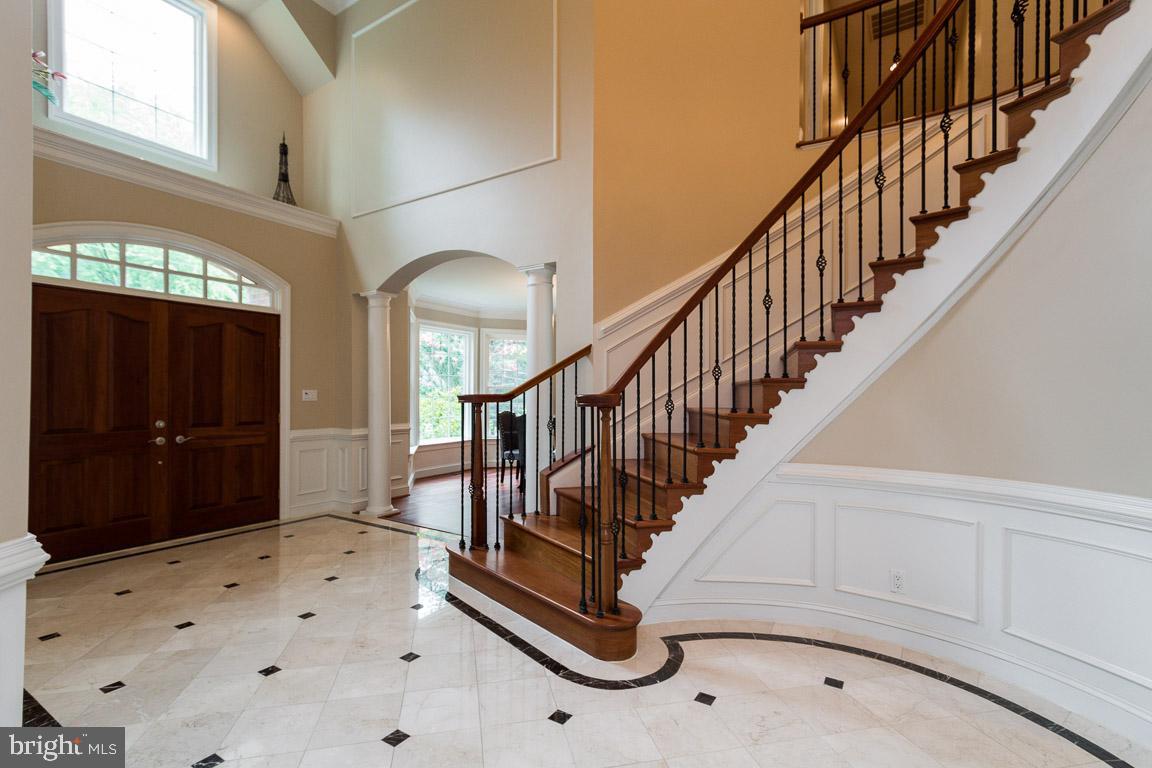 313 Adahi Road Southeast Vienna, VA 22180 - Photo 28 of 82 Gallery Image 28