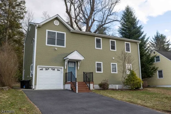 $3,700 | 31 Lakeview Road, Sparta, NJ 07871