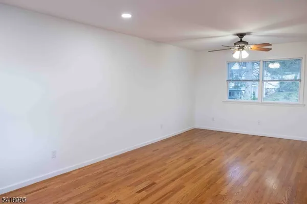 $3,700 | 31 Lakeview Road, Sparta, NJ 07871