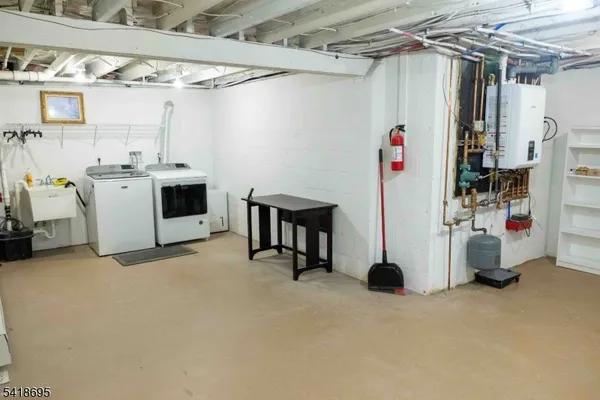 $3,700 | 31 Lakeview Road, Sparta, NJ 07871