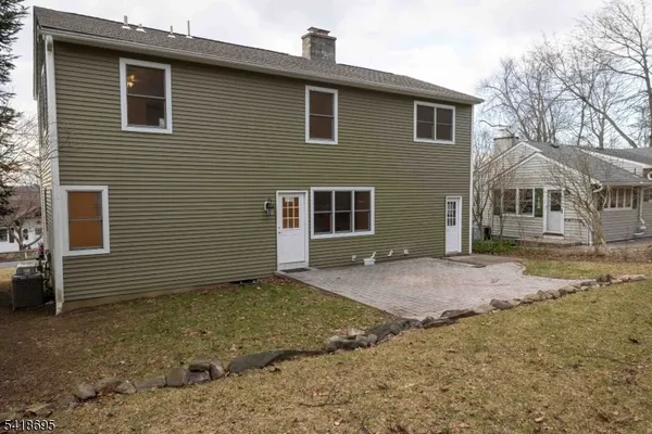 $3,700 | 31 Lakeview Road, Sparta, NJ 07871