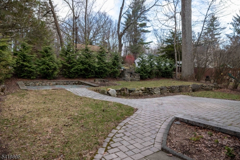 31 Lakeview Road Sparta, NJ 07871 - Photo 39 of 48