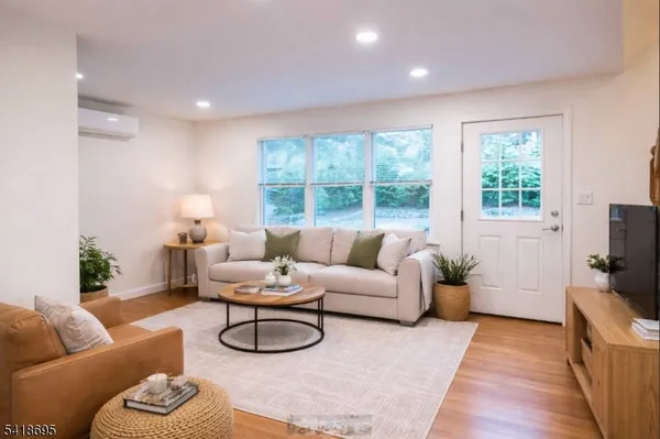 $3,700 | 31 Lakeview Road, Sparta, NJ 07871