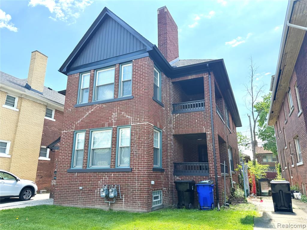 2045 Calvert Avenue Detroit, MI 48206 - Photo 2 of 41