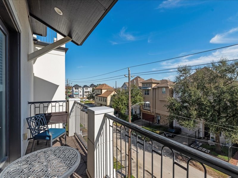 2605 Maxroy Street Houston, TX 77007 - Photo 26 of 36
