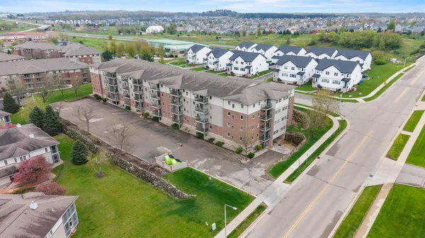 $249,900 | 102 Prairie Heights Drive, Unit 216, Verona, WI 53593