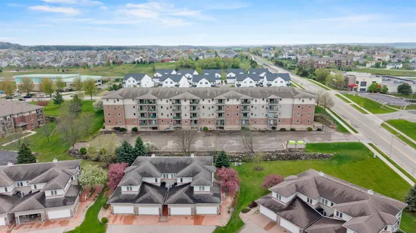 $249,900 | 102 Prairie Heights Drive, Unit 216, Verona, WI 53593