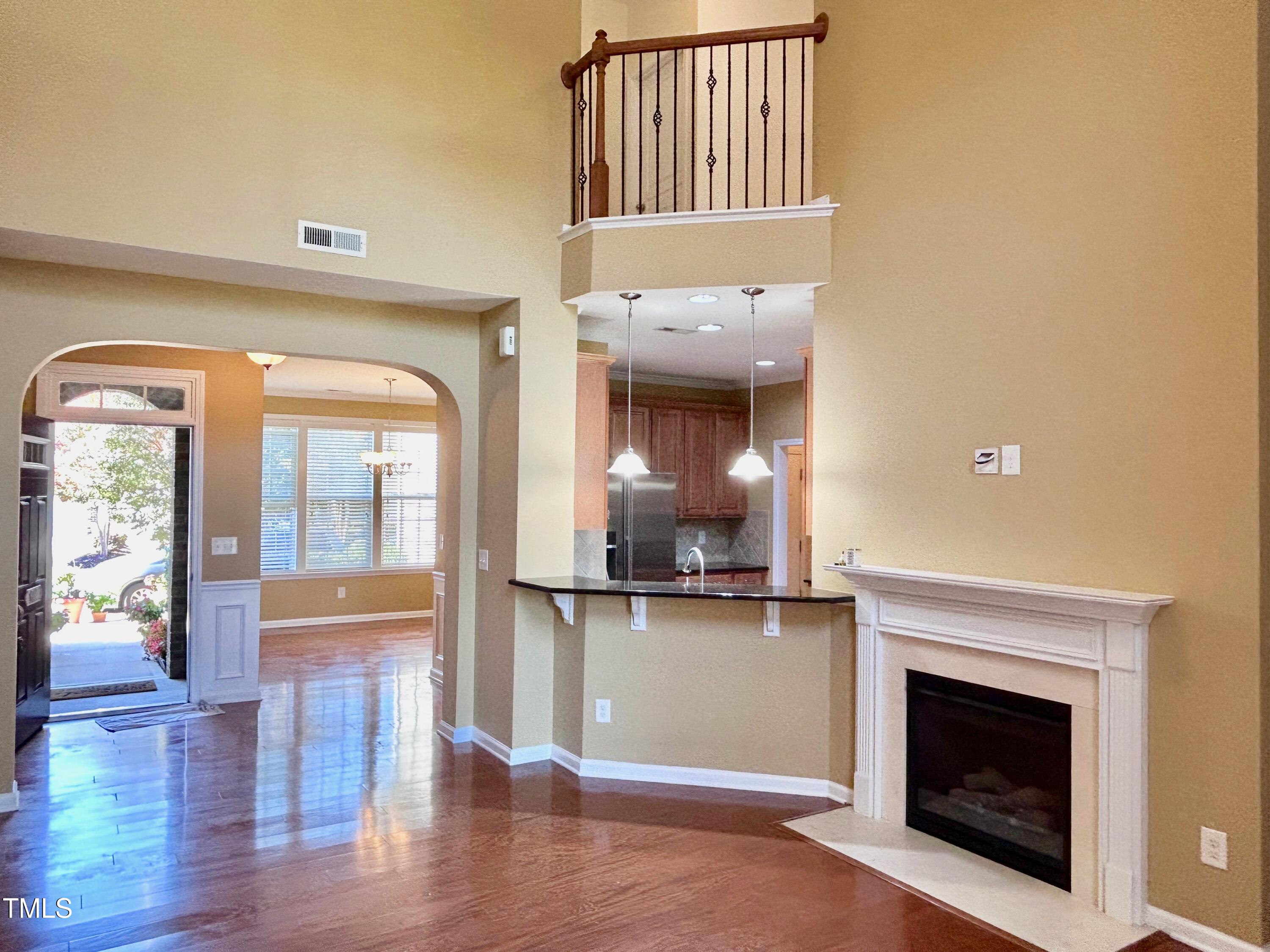 10114 Barnhart Way Raleigh, NC 27617 - Photo 5 of 48 IMG_1689