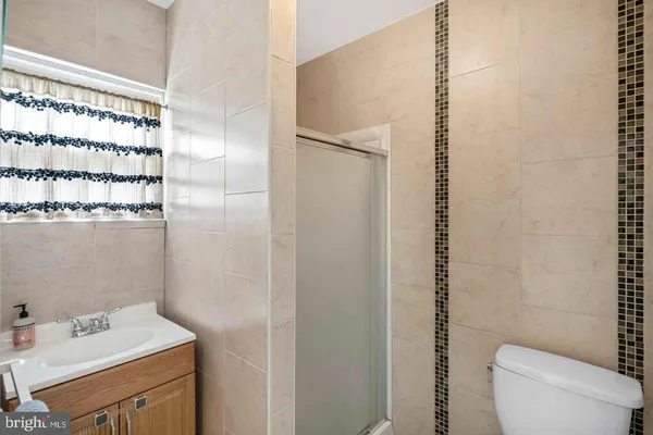 $2,500 | 1724 Morris Street, Philadelphia, PA 19145