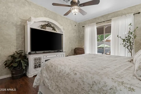 $558,000 | 2107 East Beautiful Lane, Phoenix, AZ 85042