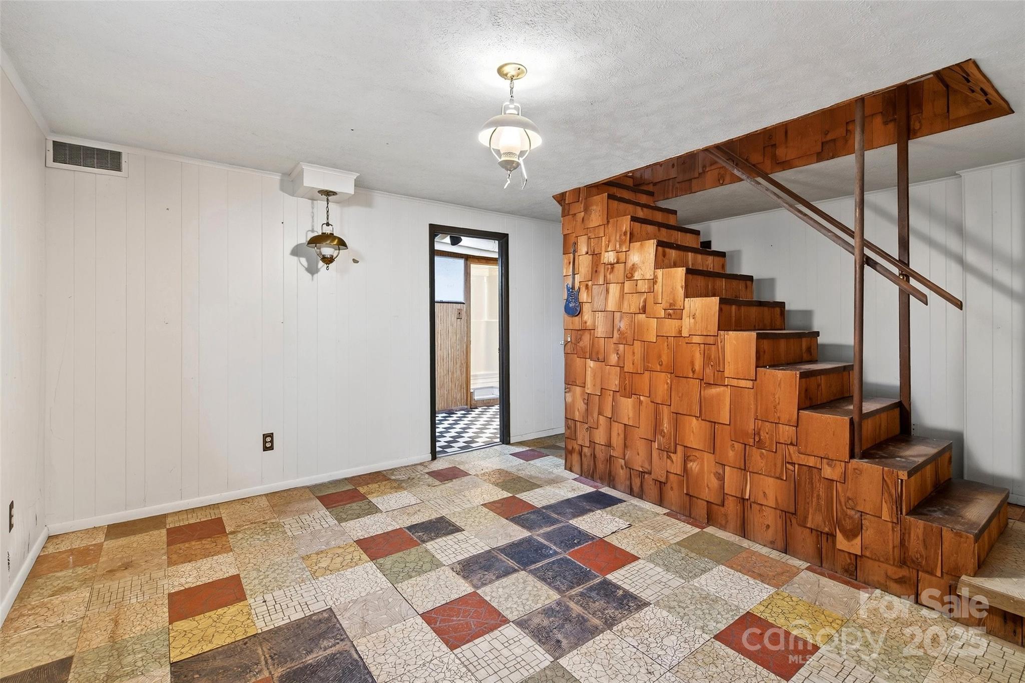 22 Woods Road Fairview, NC 28730 - Photo 21 of 34