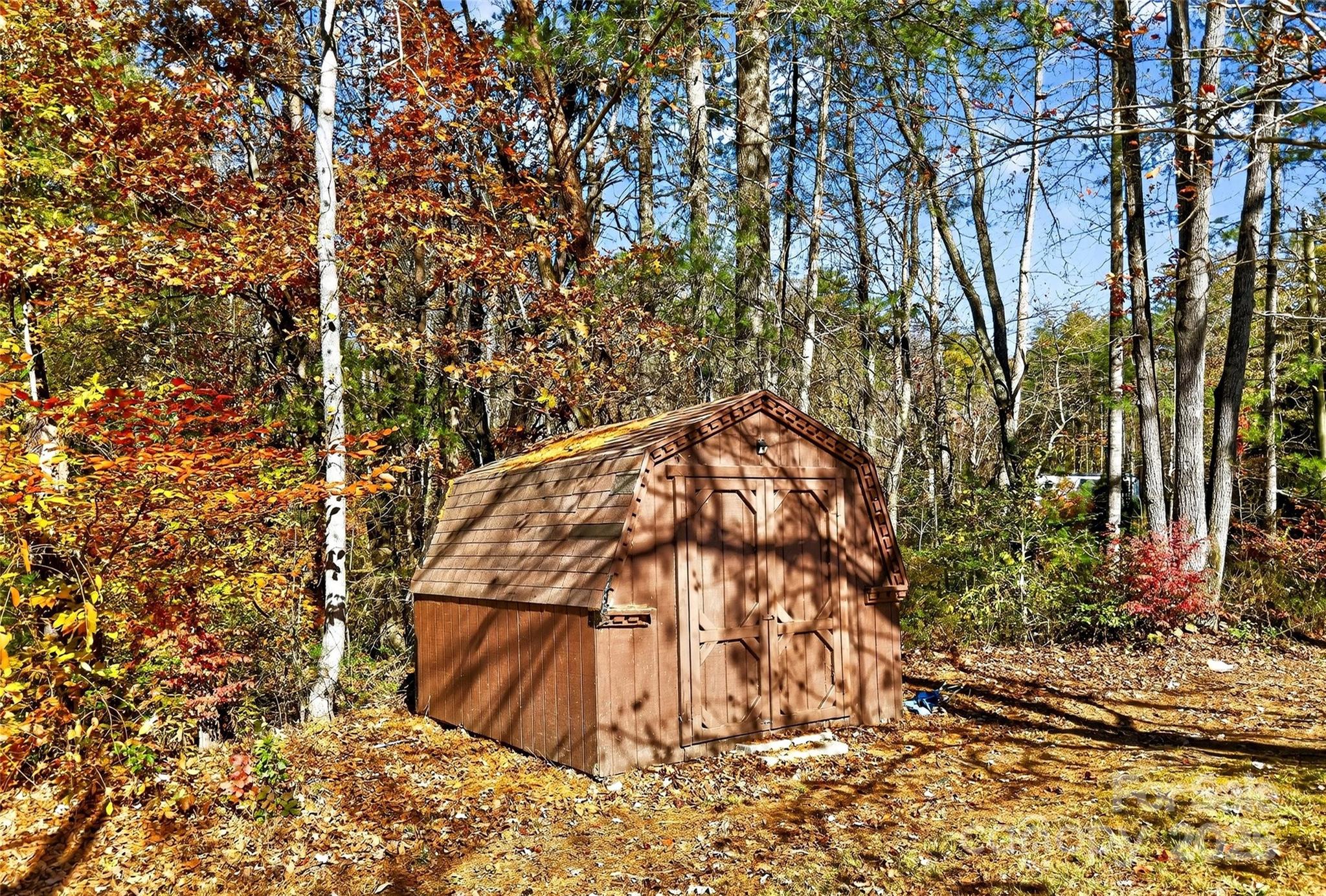 22 Woods Road Fairview, NC 28730 - Photo 28 of 34