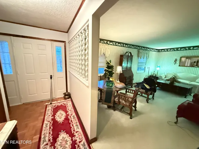 $299,000 | 224 Walnut Hill Lane, Ewing, VA 24248