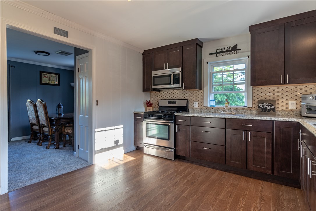 917 Stafford Road Tiverton, RI 02878 - Photo 22 of 32 Gallery Image 22