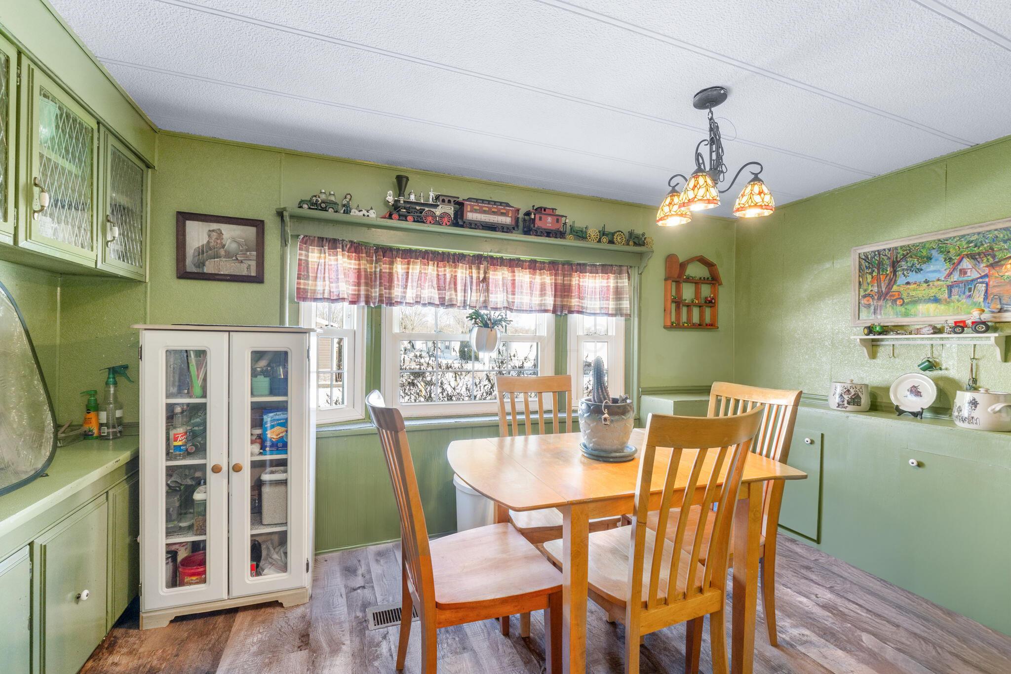 900 Harcourt Road, Unit 14 Mount Vernon, OH 43050 - Photo 33 of 49 900 Harcourt Rd (Interior)-9 2