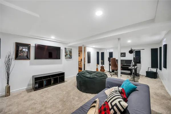 $748,888 | 655 Joy Boulevard, Baldwin, NY 11510