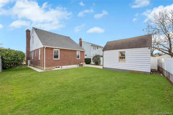 $748,888 | 655 Joy Boulevard, Baldwin, NY 11510