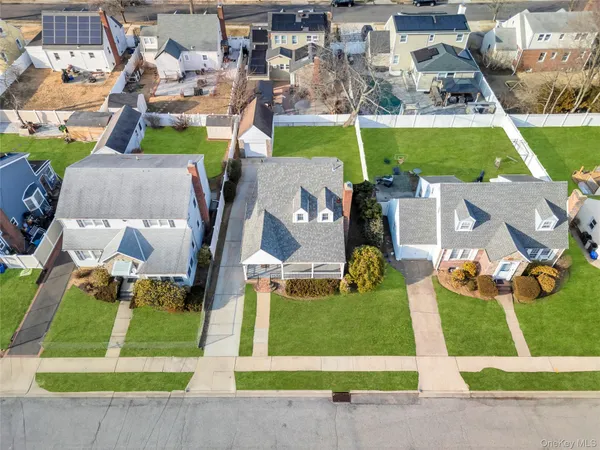 $748,888 | 655 Joy Boulevard, Baldwin, NY 11510