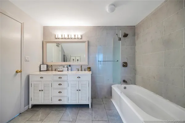 $748,888 | 655 Joy Boulevard, Baldwin, NY 11510