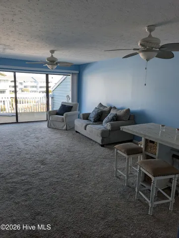 $2,500 | 202 Lewis Drive, Unit 1204, Carolina Beach, NC 28428