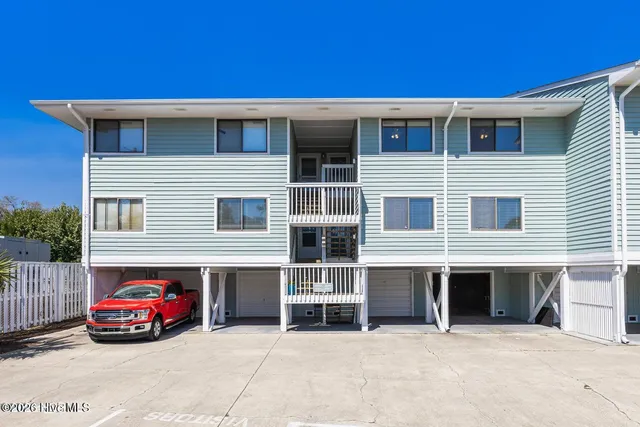 $2,500 | 202 Lewis Drive, Unit 1204, Carolina Beach, NC 28428
