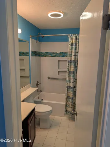 $2,500 | 202 Lewis Drive, Unit 1204, Carolina Beach, NC 28428