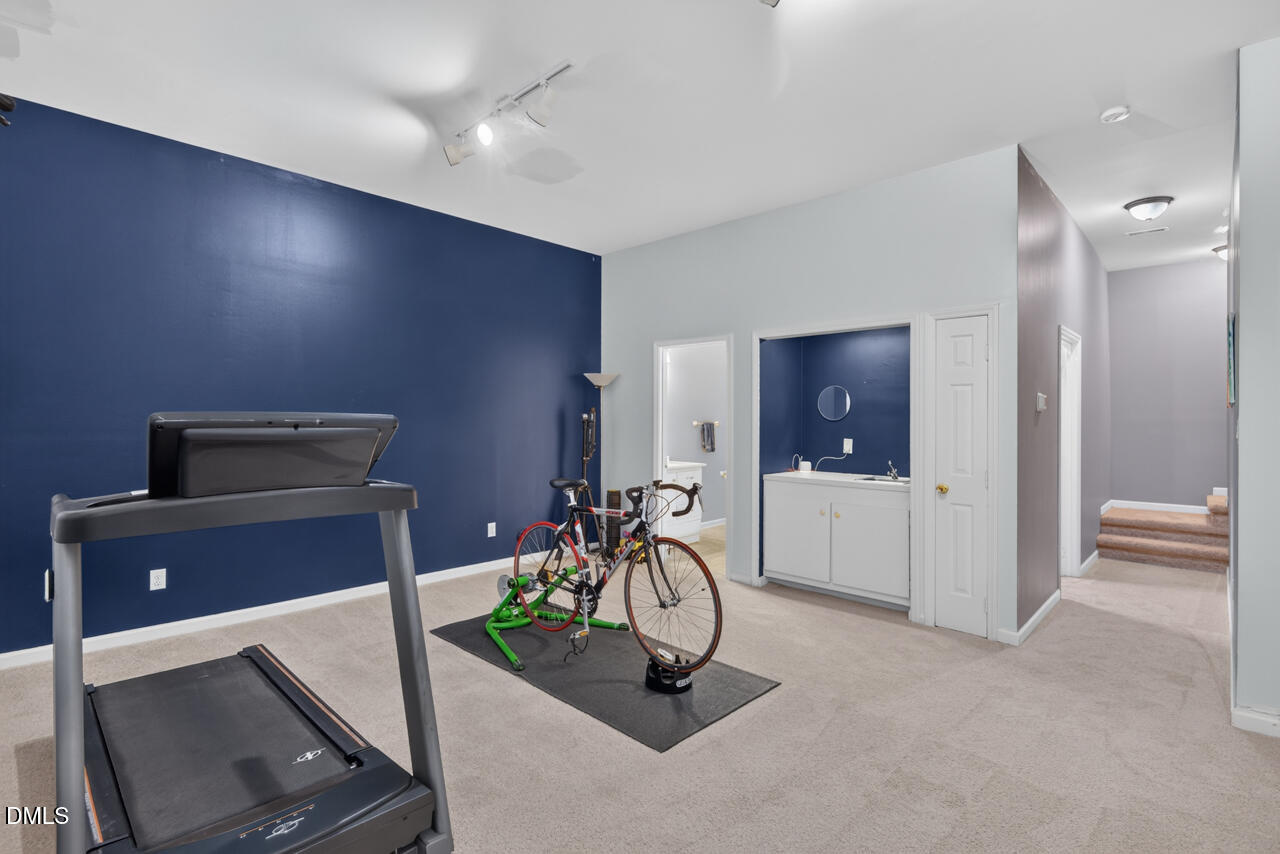 136 Long Shadow Place Durham, NC 27713 - Photo 29 of 34