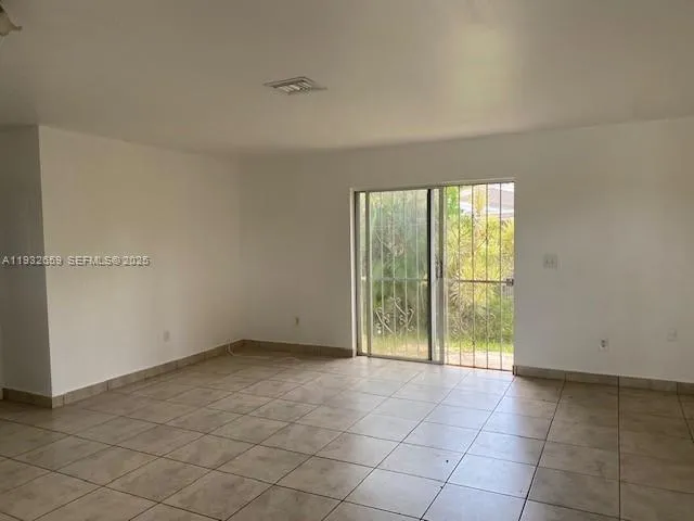 $2,650 | 2746 Johnson Street, Unit W, Hollywood, FL 33020