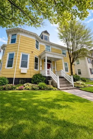 $1,450 | 123 Cottage Street, Unit 5, Pawtucket, RI 02860