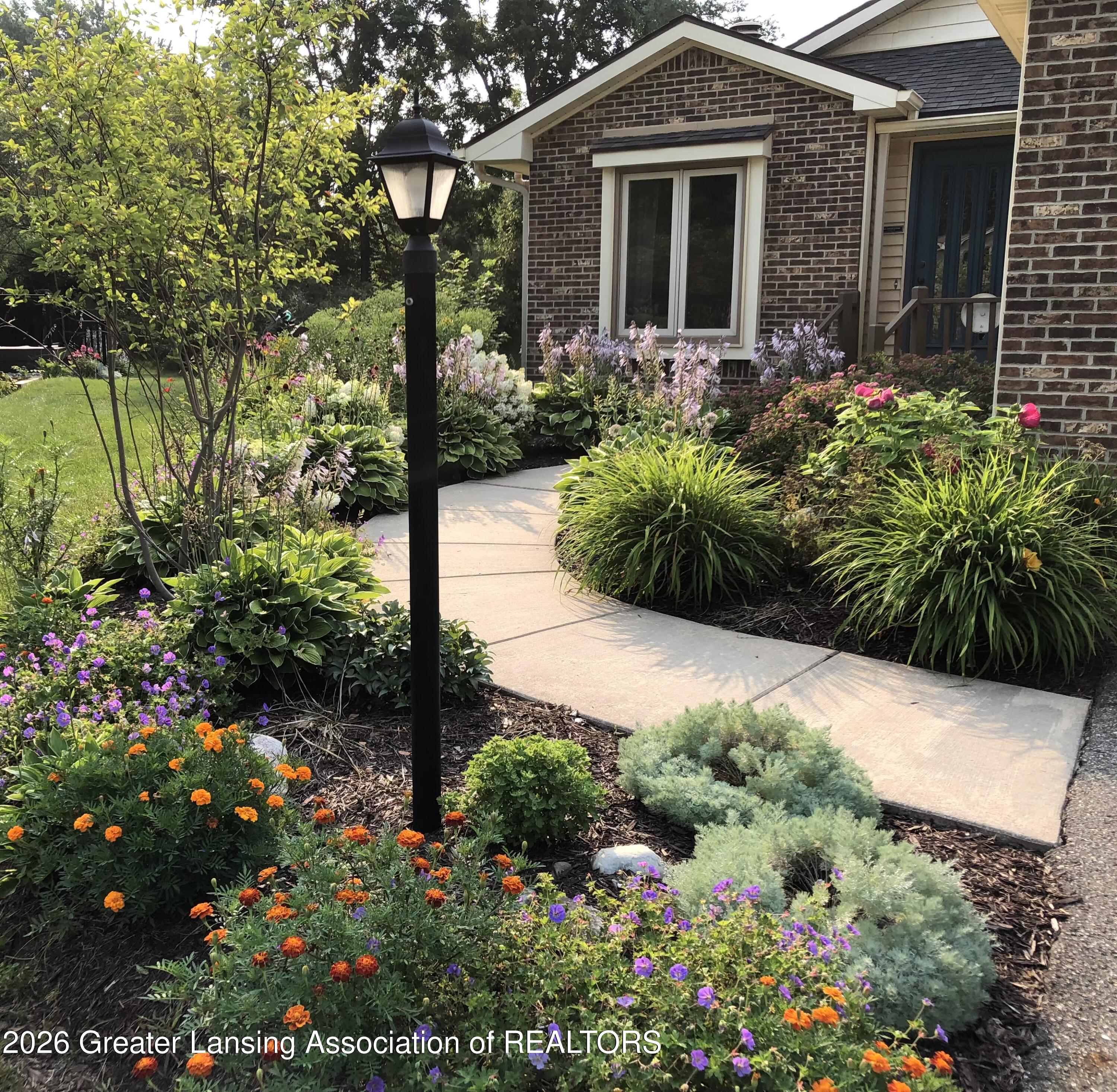 3518 Apple Valley Road Okemos, MI 48864 - Photo 51 of 53 IMG_4225