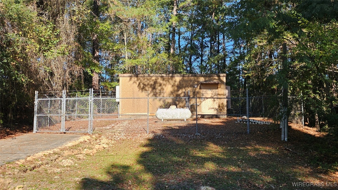 1053 Harris Road Ozark, AL 36360 - Photo 1 of 5 Gallery Image 1