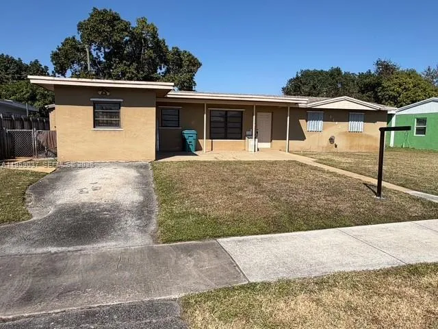 $539,900 | 4441 Northwest 179th Street, Miami Gardens, FL 33055