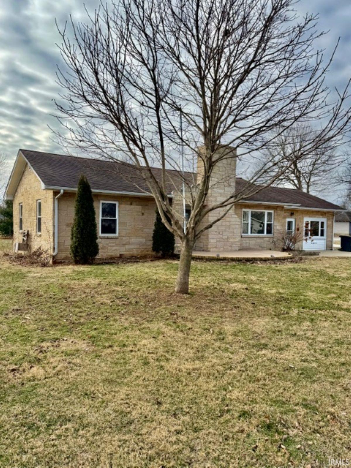 153 East Harding Street Orleans, IN 47452 - Photo 7 of 29