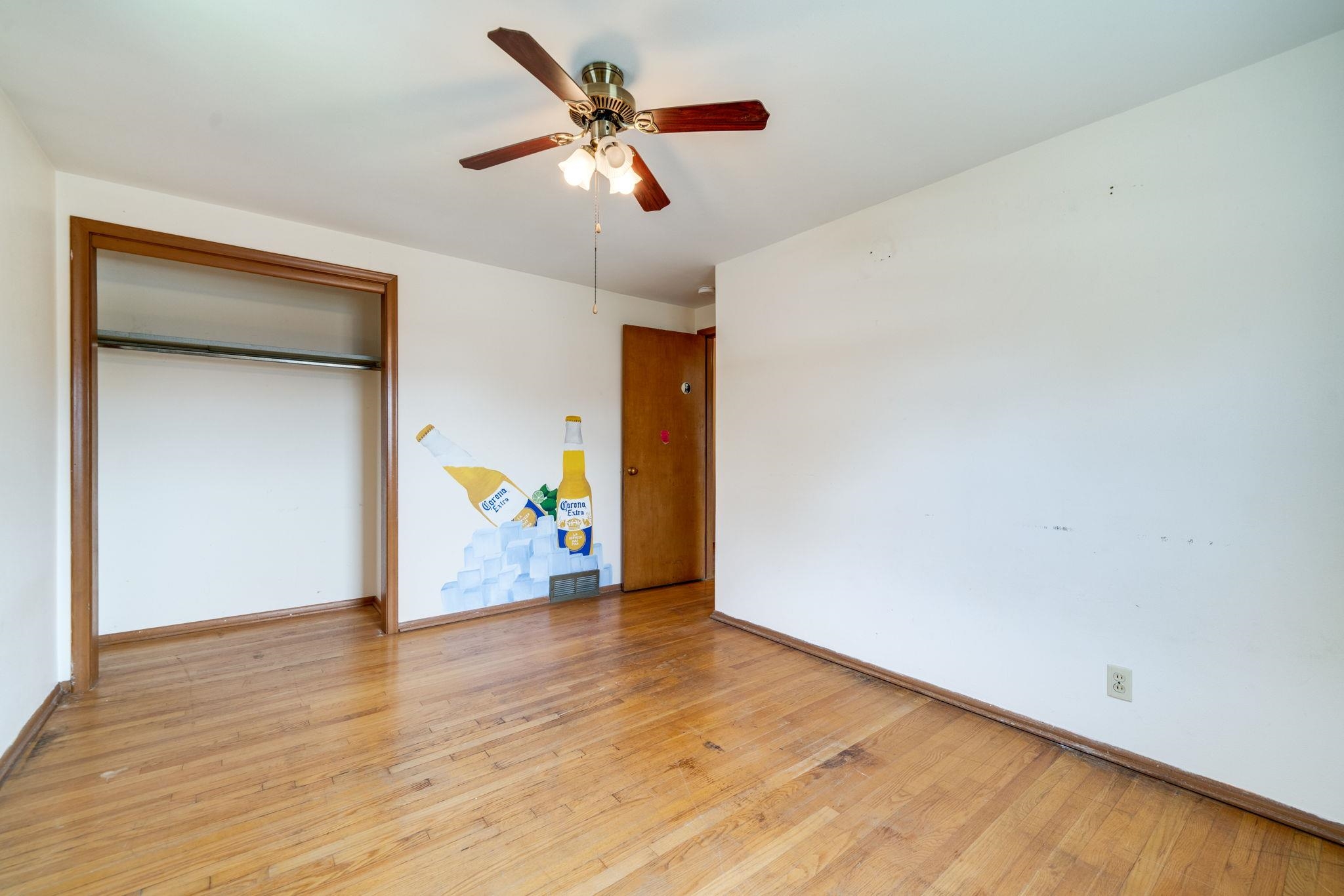 1611 Notre Dame Road Rockford, IL 61103 - Photo 15 of 33 a view of an empty room with wooden floor