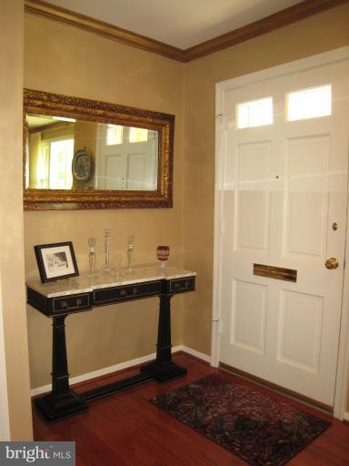 5301 Ravensworth Road Springfield, VA 22151 - Photo 7 of 27 Interior (General)