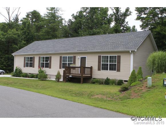 28 Slick Rock Road Leicester, NC 28748 - Photo 1 of 17 Gallery Image 1